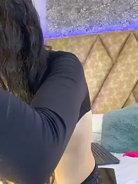 Stripchat Live Sex Cam of SsexCouplee