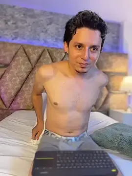 Stripchat Sex Cam of SsexCouplee