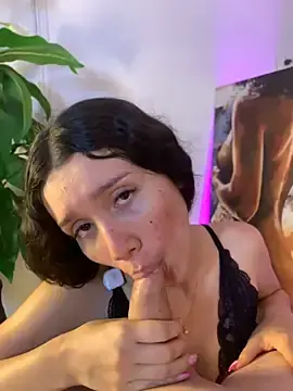 Stripchat Sex Cam of SsexCouplee