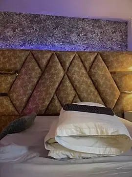 Stripchat Watch Live Sex Cams of SsexCouplee