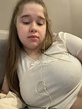 Stripchat Live Sex Cam of HornyGirlH