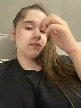 Stripchat Best live sex cam show of HornyGirlH