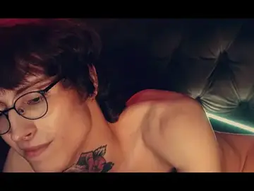 Stripchat Free Porn Cam of HotDogsStudio