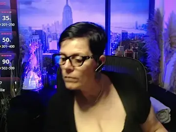 Stripchat Free Porn Cam of ninarandmann