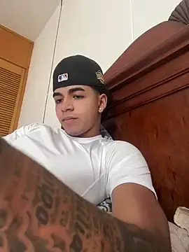 Stripchat Sex Cam of JoanG10