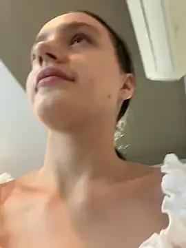 Stripchat Adult Video Chat of MiaTee