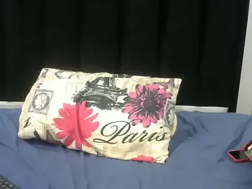 Stripchat Watch Live Sex Cams of mellabellatinder