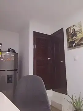 Stripchat Free Porn Cam of Fernandar2025