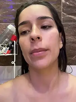 Stripchat Adult Webcam of Mau_White
