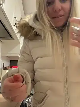 Stripchat Adult Webcams of carlaaa