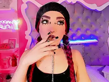 Stripchat Best Webcam of LeyXandrabraz