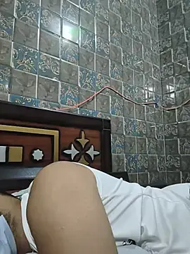 Stripchat Adult Video Chat of Mr_CurioX_369