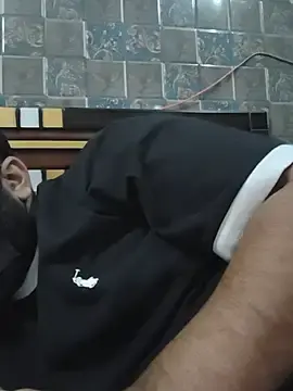 Stripchat Adult Video Chat of Mr_CurioX_369