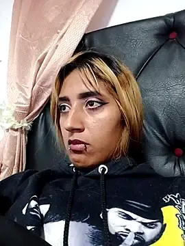 Stripchat Sex Chat of Nicol-Lara