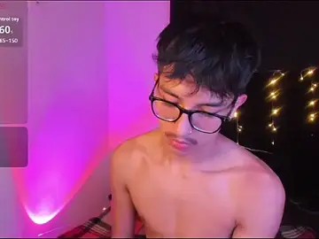 Stripchat Sex Cam of tim__fox