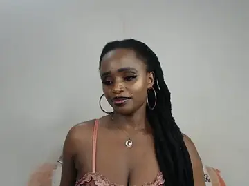 Stripchat Live Porn of Jah-Queen