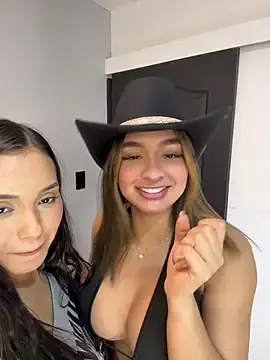 Stripchat Free Live Porn of jenn_fit