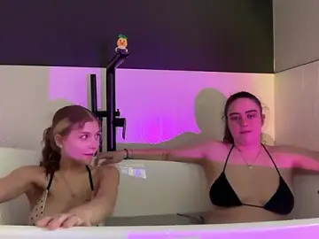 Stripchat Sex Cam of kykybaby4444