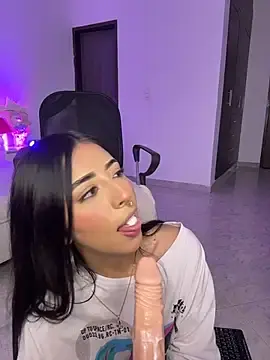 Stripchat Best Webcam of Mirandaa_Rogers