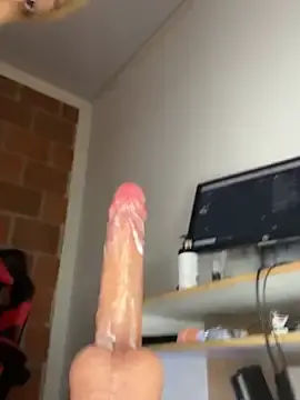 Stripchat Live Sex Cam of yumi_hanna