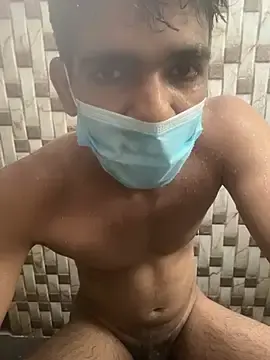 Stripchat Free Porn Cam of BadBoyTom78