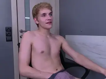 Stripchat Adult Webcam of WilliamGriffith
