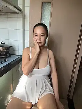 Stripchat Sex Cam of EcupLena