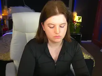 Stripchat Live Sex Cam of KristiFoxy