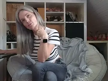 Stripchat Live Sex Cam of Sabdeluxe