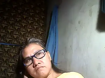 Stripchat Adult Webcam of sweetsosie18