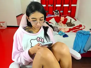 Stripchat Sex Cam of valery_taylor_1