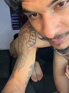 Stripchat Sex Chat of Jh0nZer0