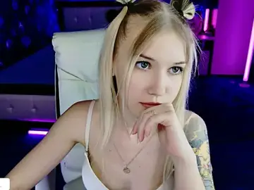 Stripchat Watch Live Sex Cams of NaomiHita