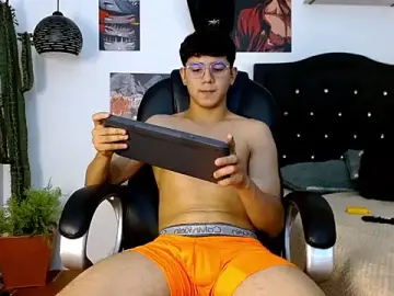 Stripchat Sex Cam of axel_rose20