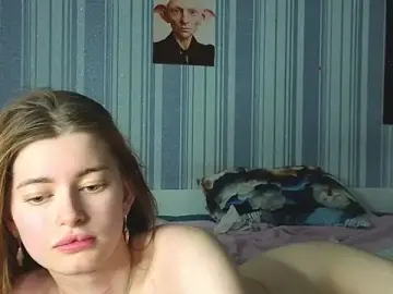 Stripchat Watch Live Sex Cams of EmiliaCouple