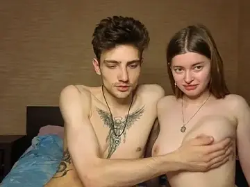 Stripchat Live Porn of EmiliaCouple