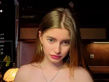 Stripchat Adult Video Chat of EmiliaCouple