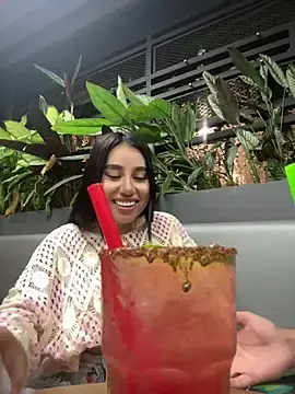 Stripchat Free Porn Cam of Sophie_Dreamss