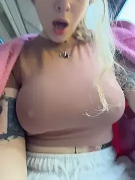 Stripchat Adult Webcams of _NotYourSlut_