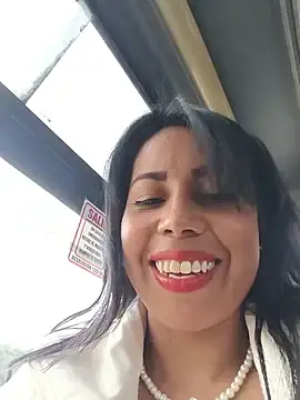 Stripchat Sex Cam of _andrea30