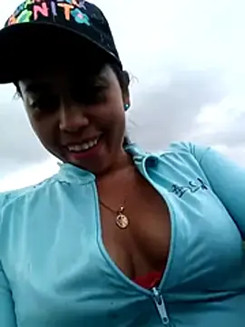 Stripchat Watch Live Sex Cams of _andrea30