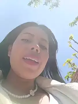 Stripchat Free Live Porn of _andrea30