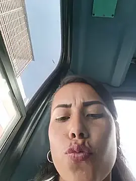Stripchat Watch Live Sex Cams of _andrea30