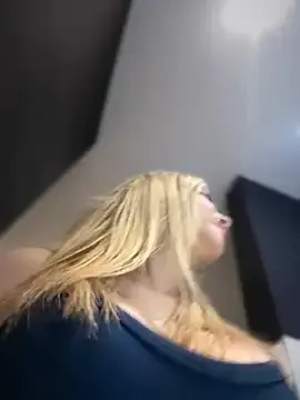 Stripchat Watch Live Sex Cams of carolina__star