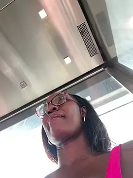 Stripchat Sex Chat of Bustykeyla
