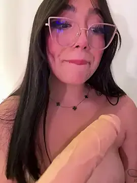 Stripchat Live Porn of Your_Enyel