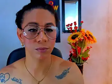 Stripchat Free Live Porn of juanblakbigcock