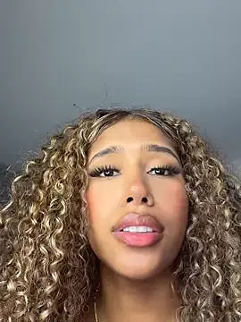 Stripchat Nude Webcam of stormyy_