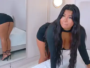 Stripchat Nude Webcam of LanaRozz
