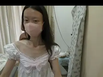 Stripchat Best Webcam of Lil-Cherry